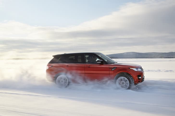 2014 Range Rover Sport photo gallery